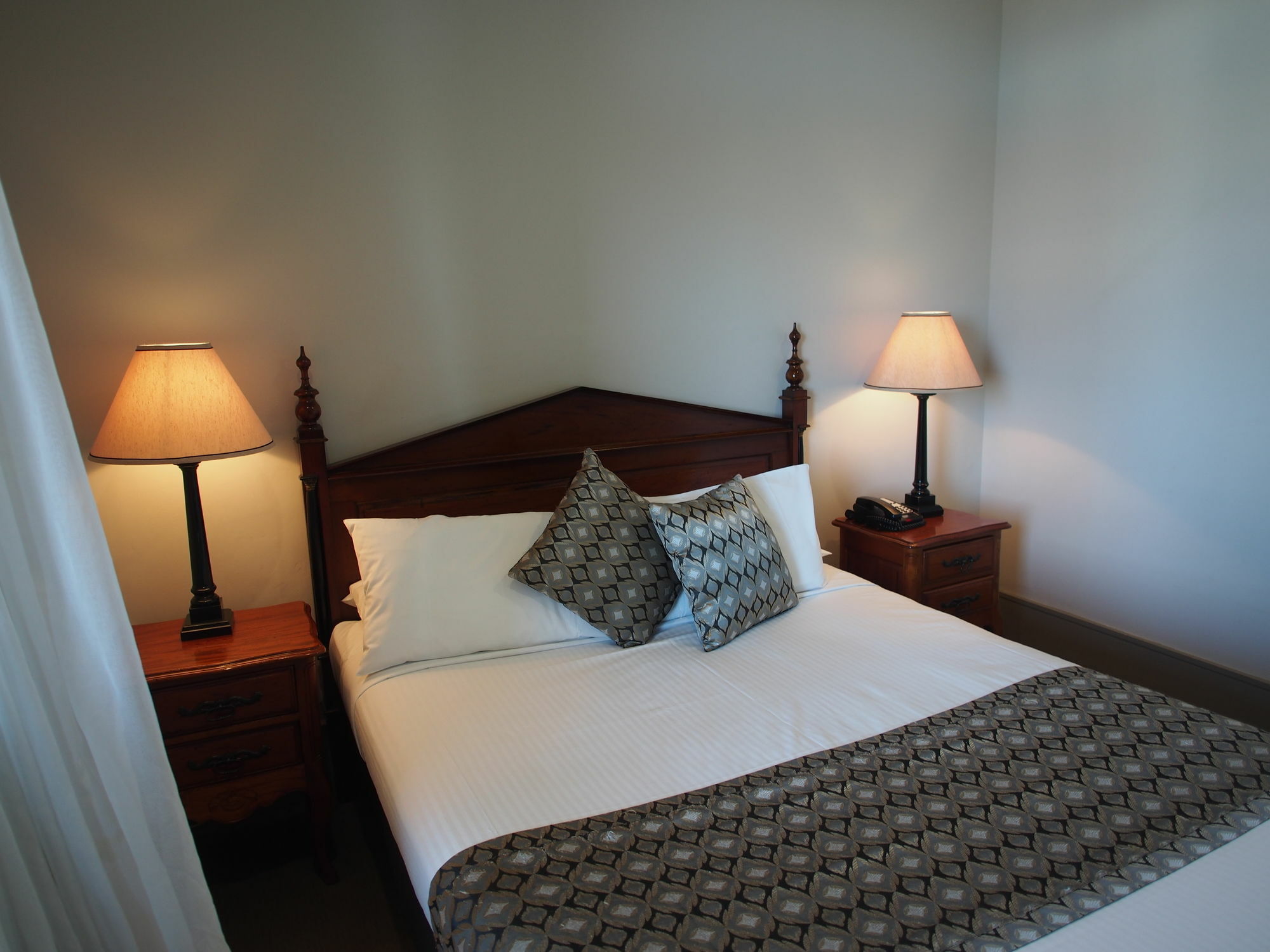 Hotel Bondi Bondi Beach Екстер'єр фото