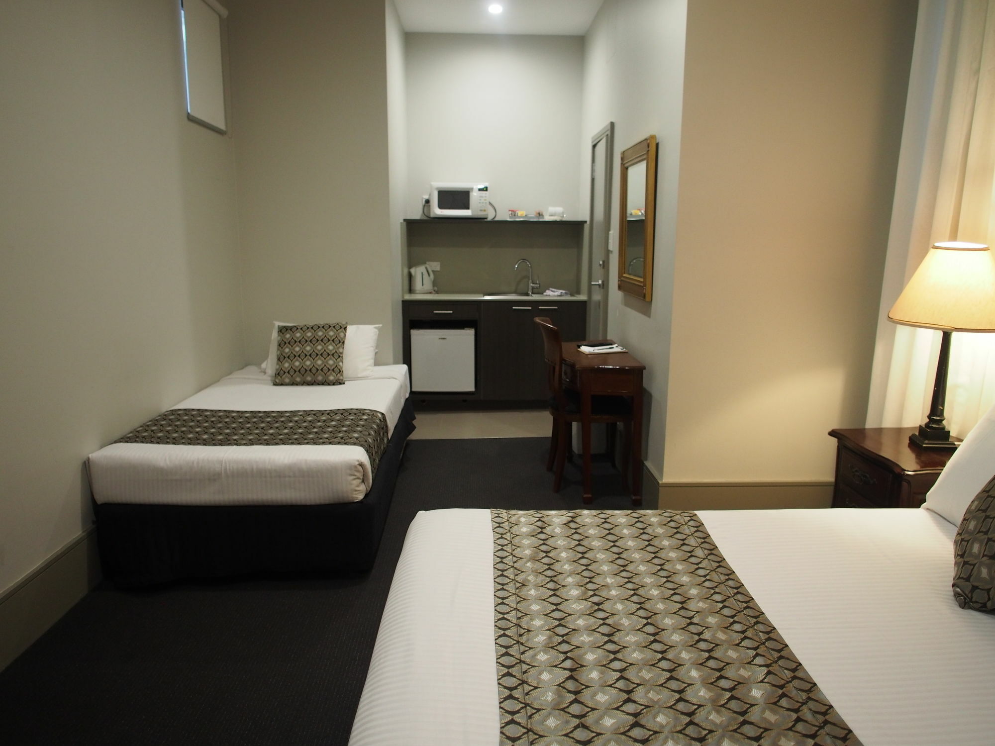 Hotel Bondi Bondi Beach Екстер'єр фото