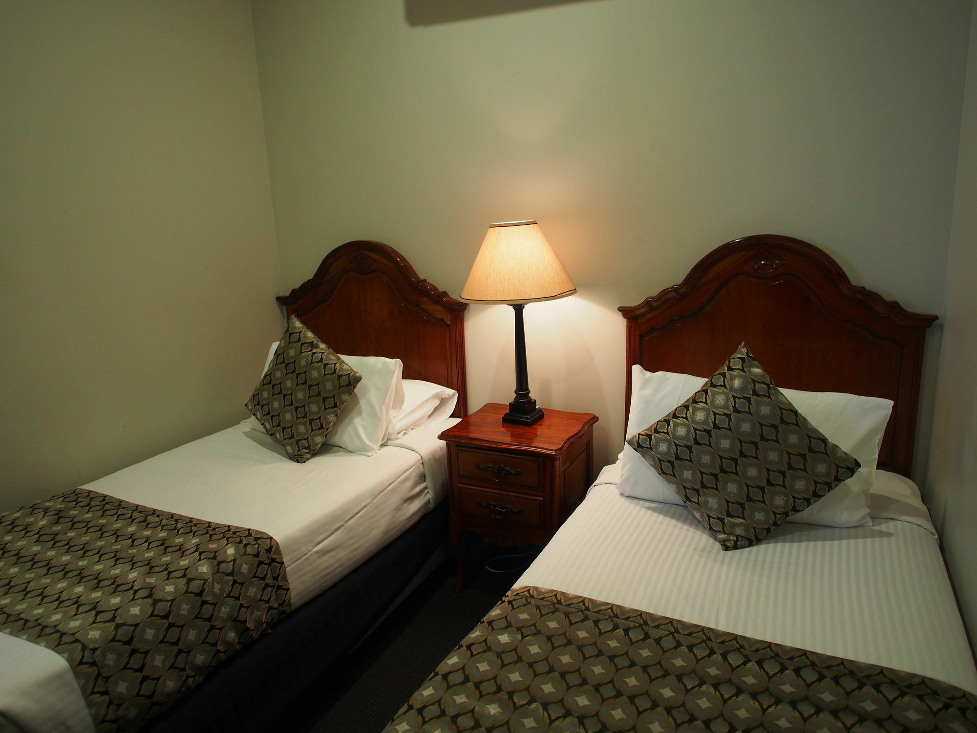 Hotel Bondi Bondi Beach Екстер'єр фото