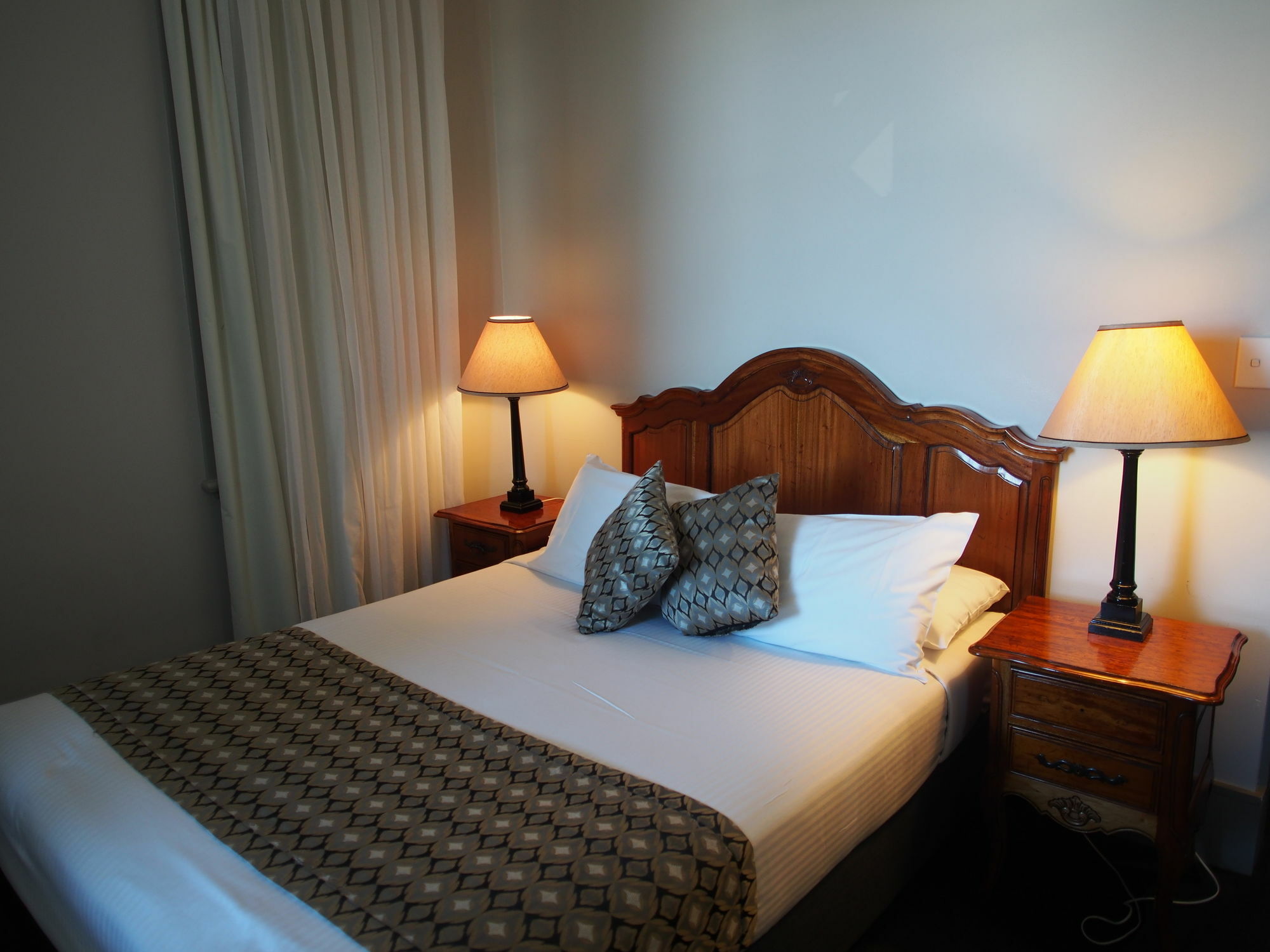 Hotel Bondi Bondi Beach Екстер'єр фото