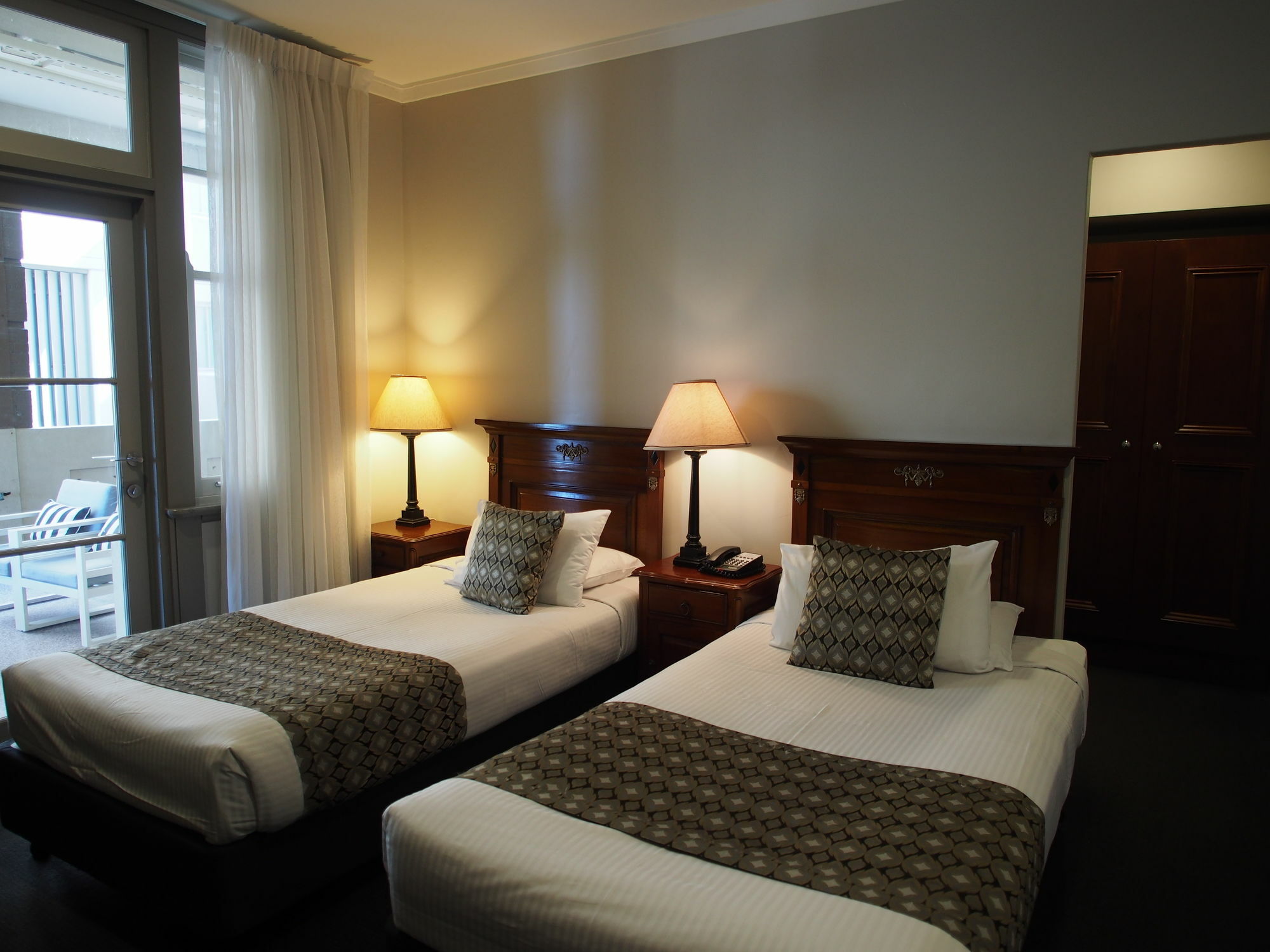 Hotel Bondi Bondi Beach Екстер'єр фото